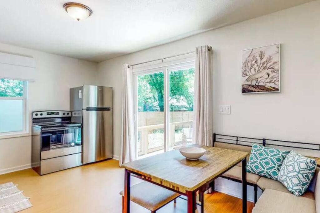 فيلا Private, Quiet-Close To Dwntn Pensacola, Stadium, Beaches المظهر الخارجي الصورة
